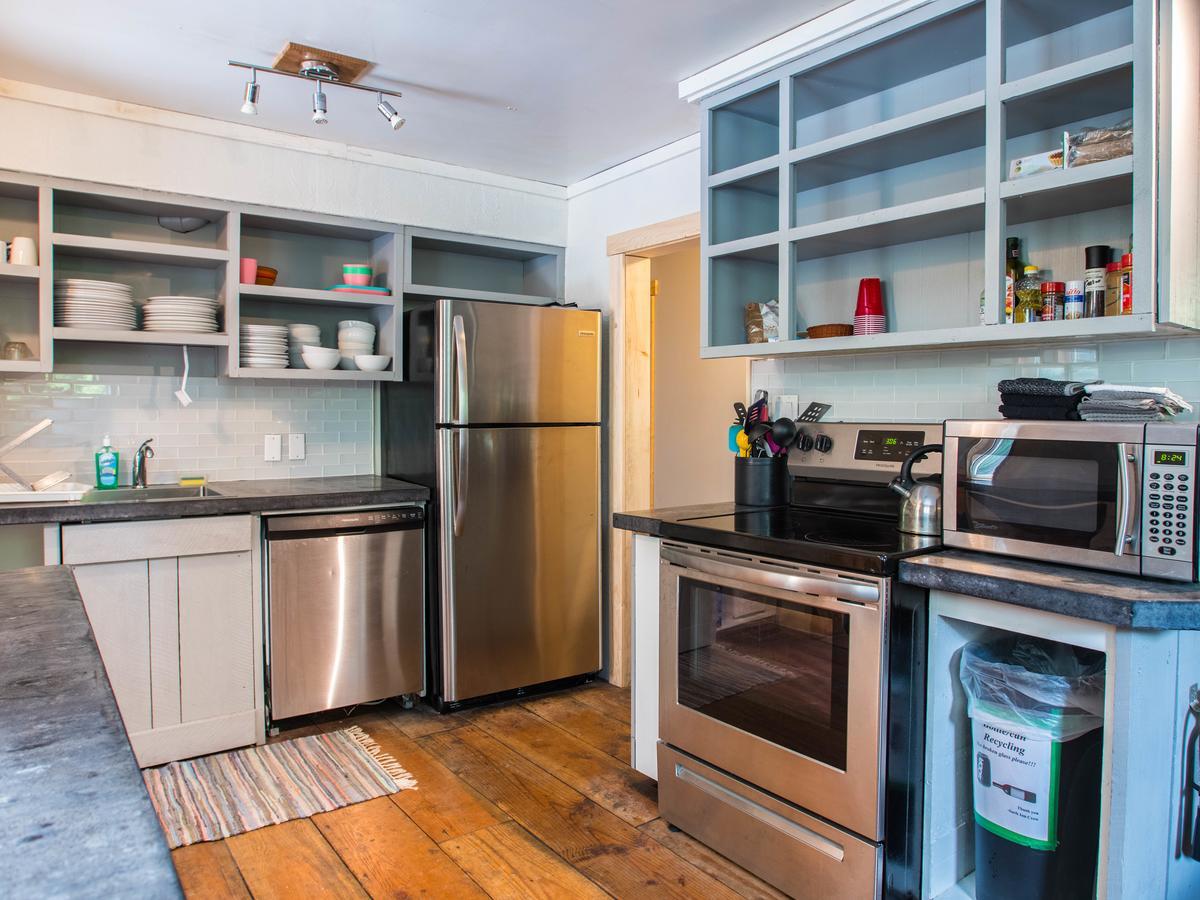 Surfs Inn Rainforest Cottages ユクルーレット エクステリア 写真