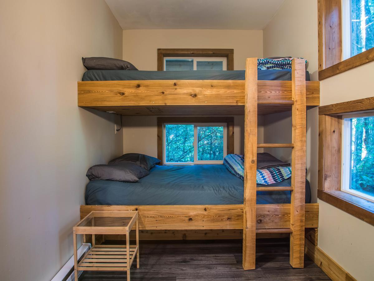 Surfs Inn Rainforest Cottages ユクルーレット エクステリア 写真