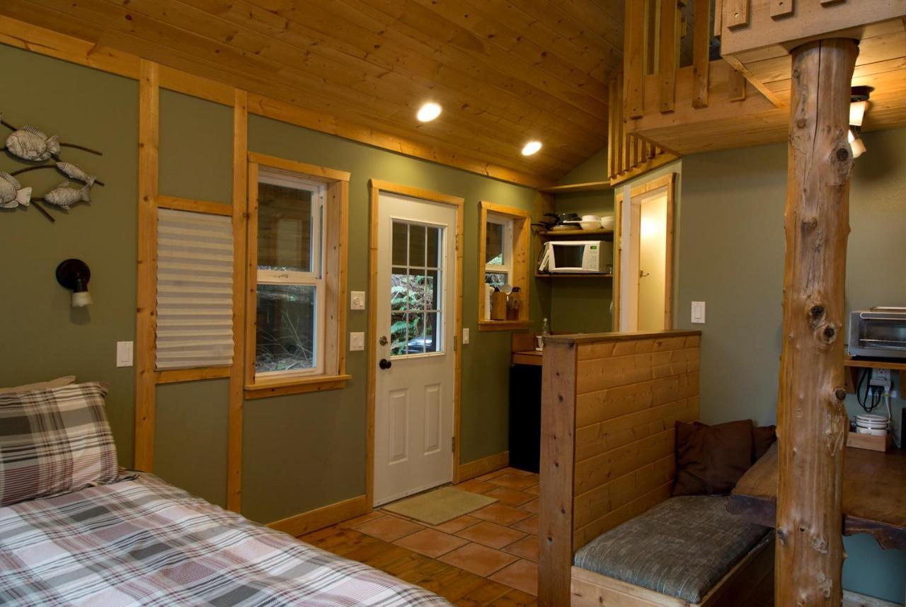 Surfs Inn Rainforest Cottages ユクルーレット エクステリア 写真